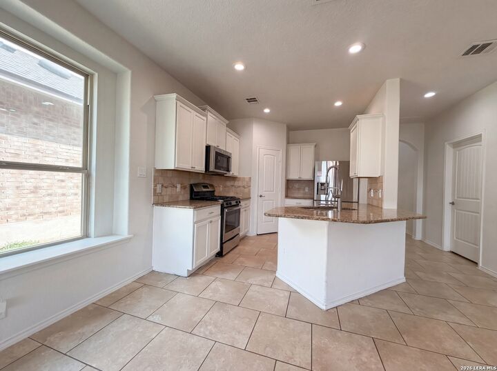 Property Photo: 5815 Akin Elm TX 78261