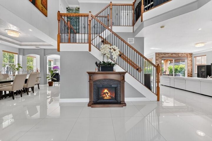 Property Photo:  15465 SW 117th St  FL 33196 