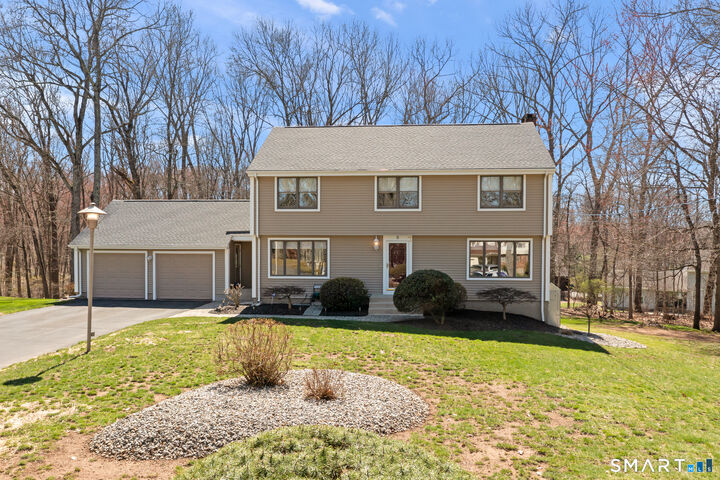 Property Photo:  11 Hickory Hill  CT 06066 