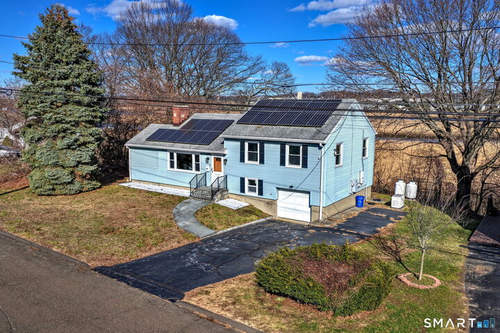 Property Photo:  206 Bridgeview Place  CT 06614 