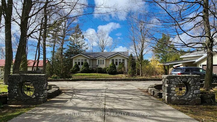 Property Photo:  66 Moore Street  ON N0H 1W0 