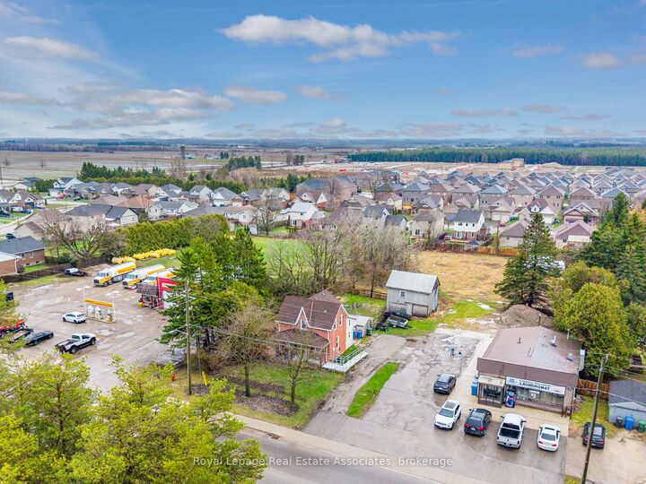 Property Photo: 557 Main Street E ON N0C 1B0