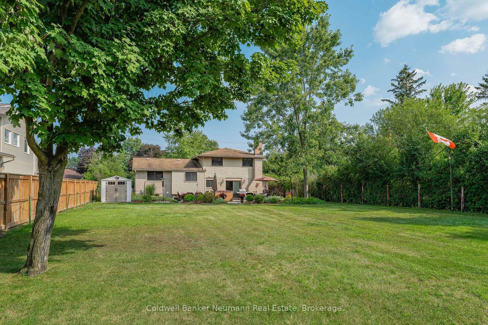 Property Photo: 61 Bellevue Street ON N1G 1E9