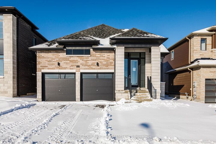 11 Sun Valley Avenue — photo 1