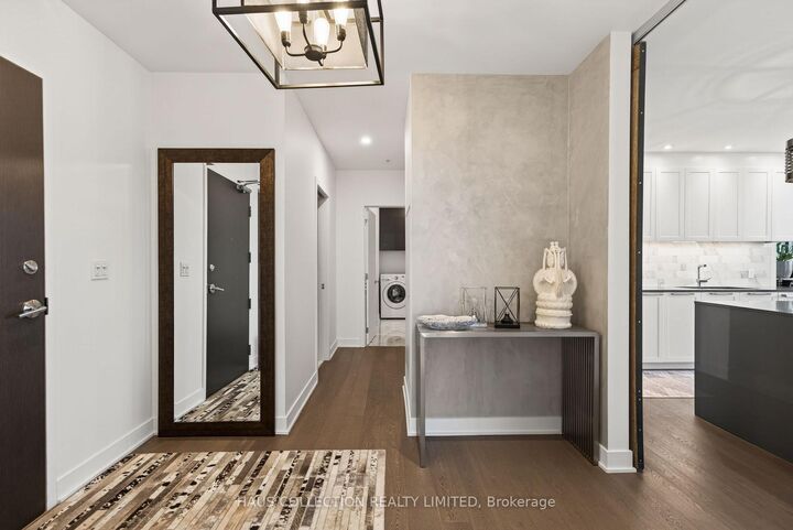Property Photo: 20 Daly Avenue Ph2302 ON K1N 0C6