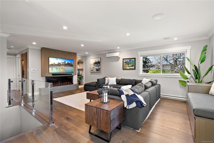 Property Photo:  4190 Interurban Rd  BC V8Z 4X1 