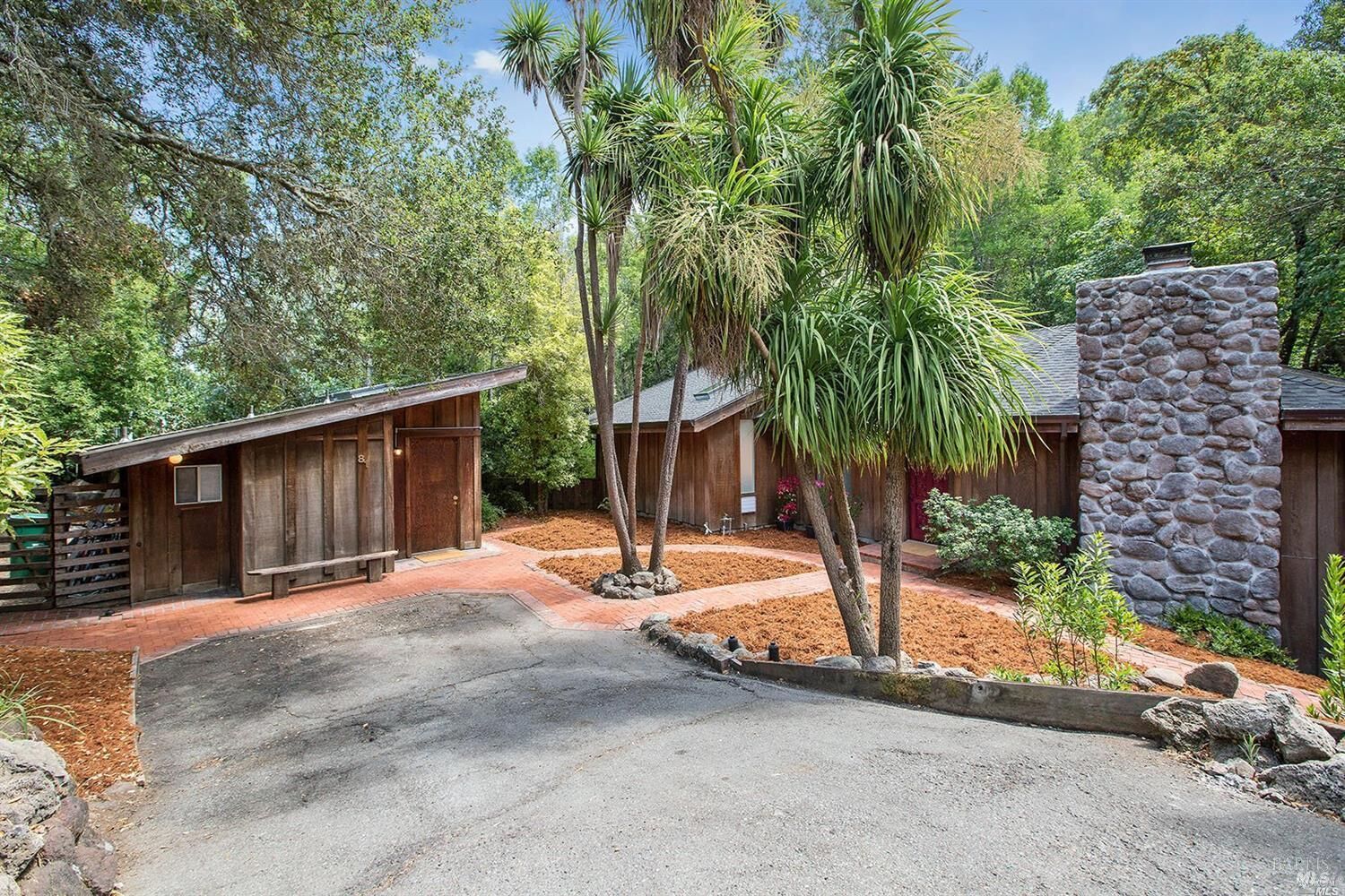 Property Photo:  81 Madrone Avenue  CA 94973 