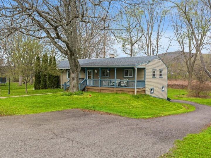 Property Photo:  45 Woodcrest Way  NY 13748 