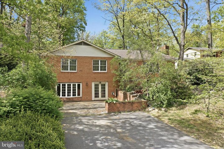 Property Photo:  107 Oak Ridge Drive  VA 22655 