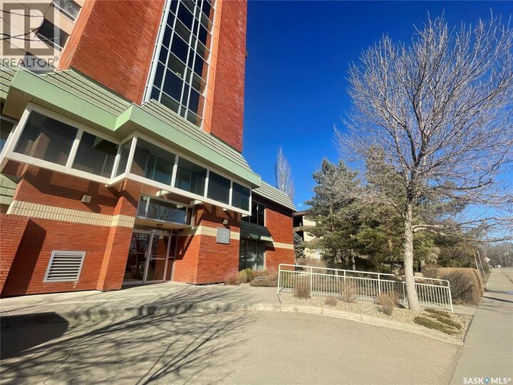 Property Photo:  604 2221 Adelaide Street  SK S7J 5L9 