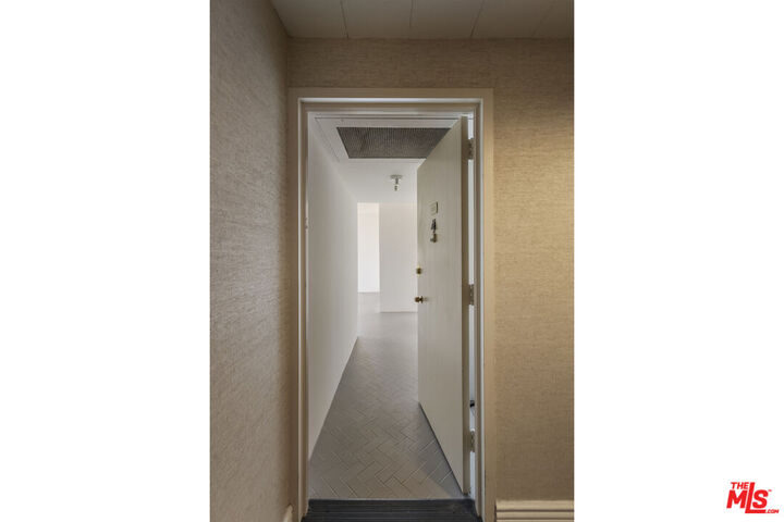 Property Photo:  4411 Los Feliz Blvd  CA 90027 