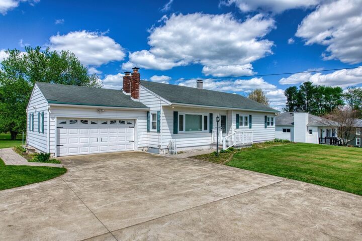 Property Photo:  1603 W High NE Street  OH 43055 