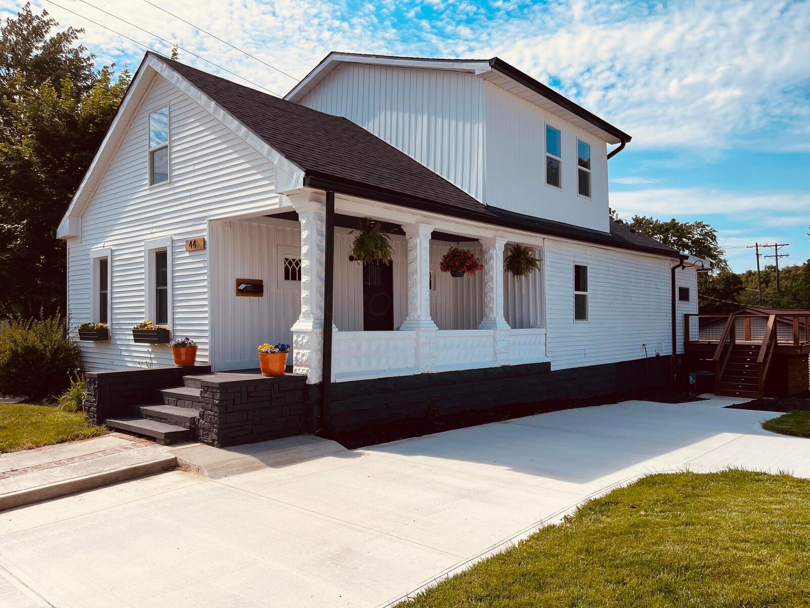 Property Photo:  44 Bernard Avenue  OH 43015 
