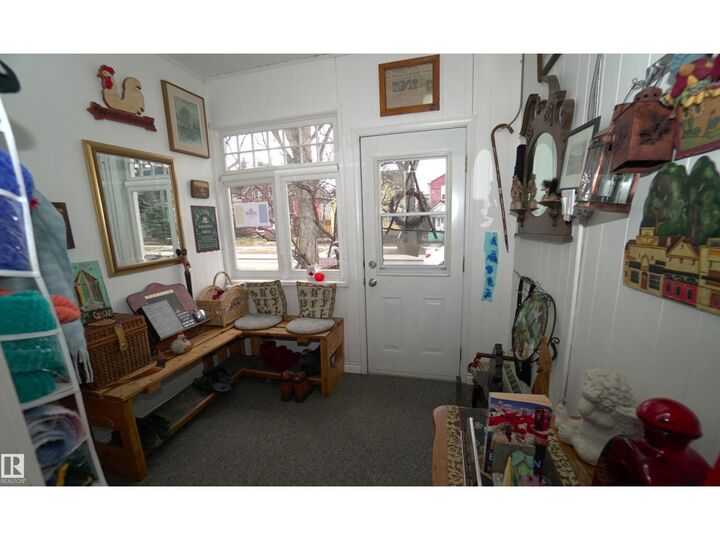 Property Photo:  10026 87 Av NW  AB T6E 2N9 