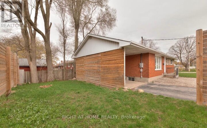 Property Photo: 484 Speedvale Avenue East Upper ON N1E 1P2