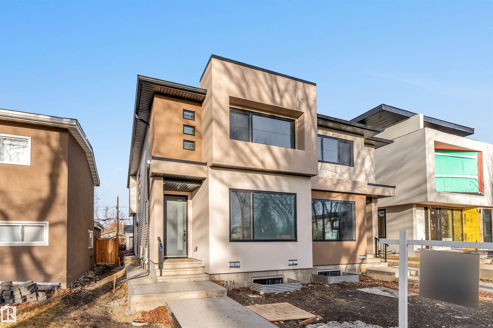 Property Photo: 7934 77 Avenue NW AB T6C 0K9
