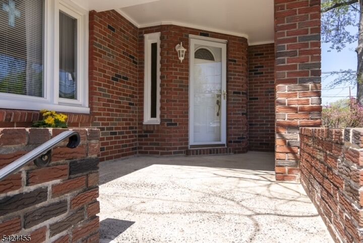 Property Photo:  124 Chestnut St  NJ 08807 