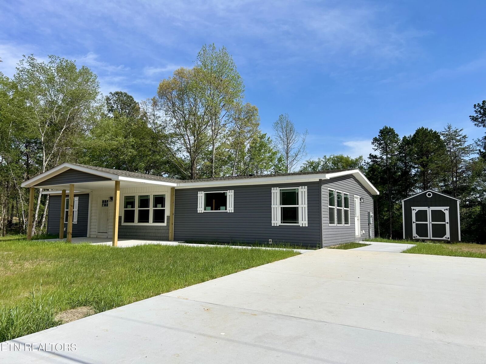 Property Photo:  224 Sable Rd  TN 37381 