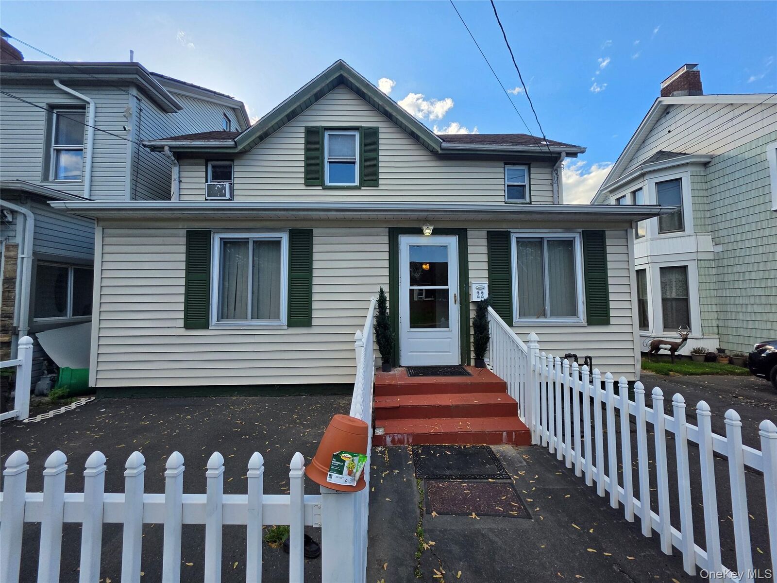 Property Photo:  22 Westside Avenue  NY 10927 