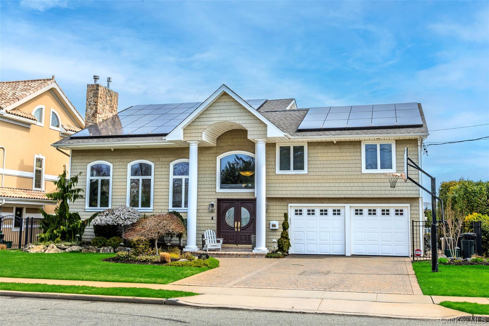 Property Photo:  2883 Shore Drive  NY 11566 