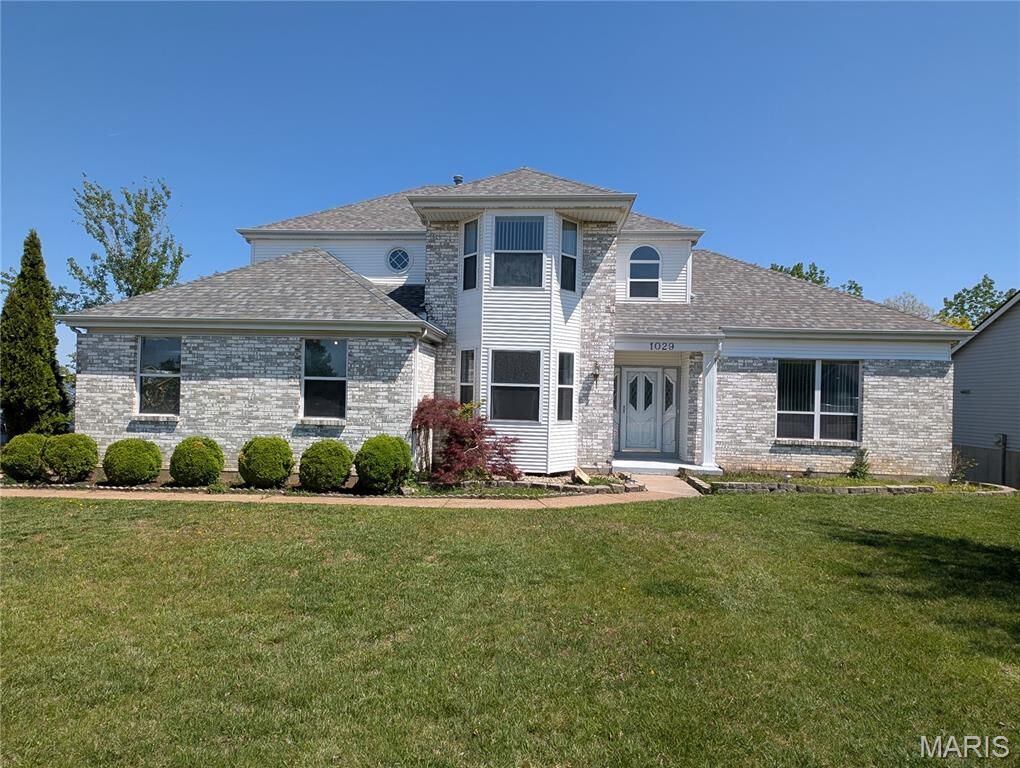 Property Photo:  1029 Villa Gran Way  MO 63026 