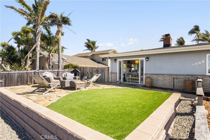 Property Photo:  1049 Bay Oaks  CA 93402 