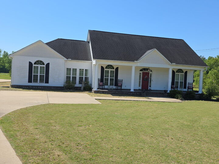 Property Photo:  816 Mallard Lake Drive  MS 38824 