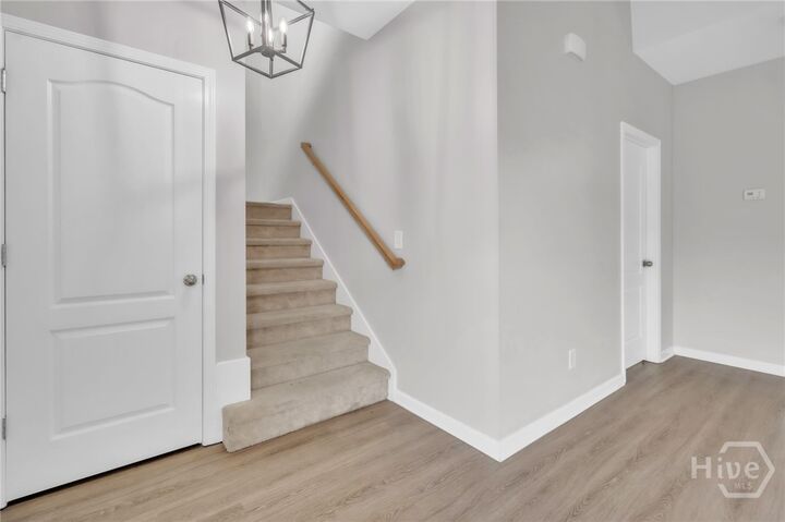 Property Photo:  122 Cromer Street  GA 31407 