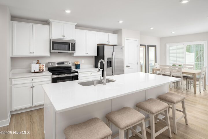 Property Photo:  3213 Edgehill Drive  NC 28451 