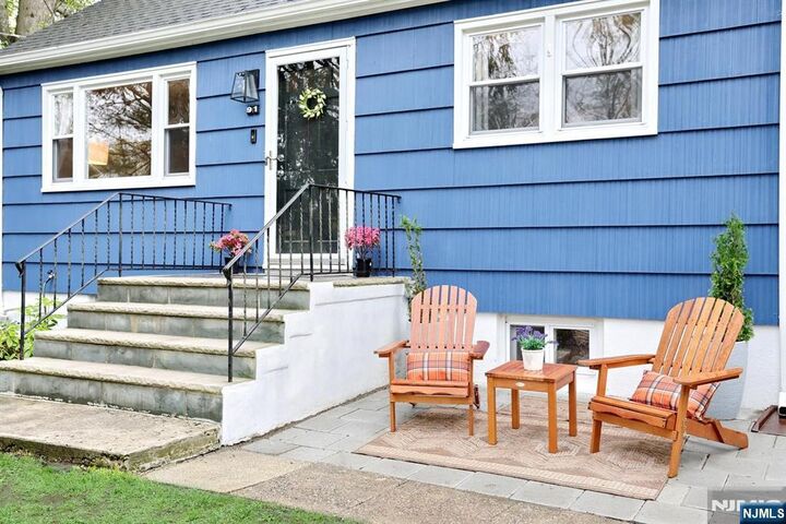 Property Photo:  91 Hopper Street  NJ 07642 