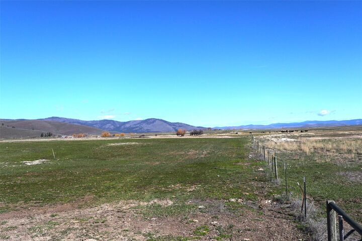 Property Photo:  24 Cluzen Road  MT 59848 
