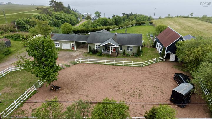 Photo de la propriété:  8622 Highway 209  NS B0M 1S0 