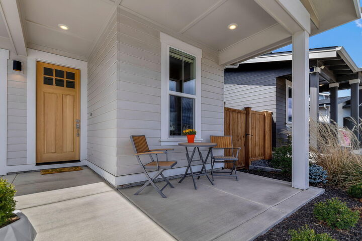 Property Photo:  61149 SE Wagyu Drive  OR 97702 