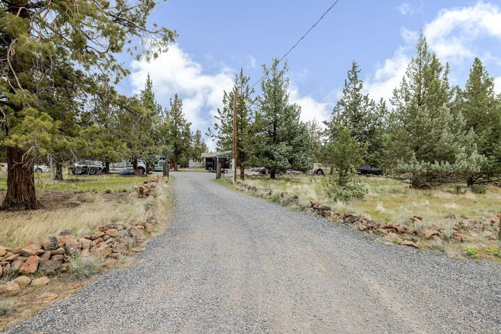 Property Photo:  10180 Nez Perce Drive  OR 97734 