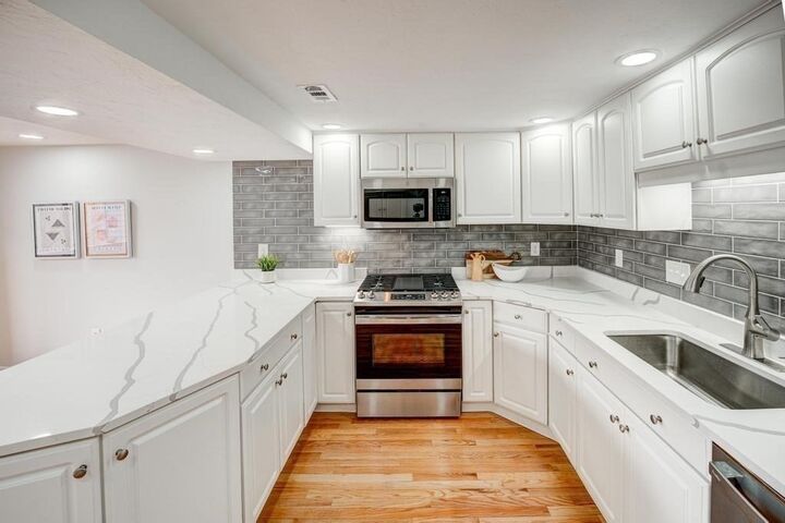 Property Photo: 425 Great Elm Way 425 MA 01718