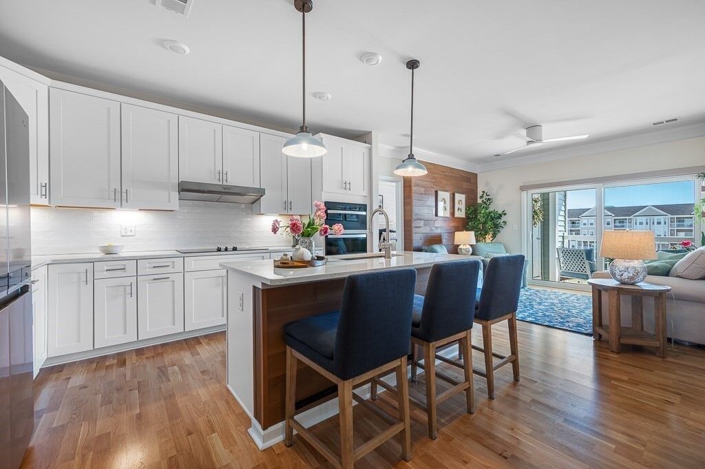 Property Photo:  6 Peters Farm Way 411  MA 01581 