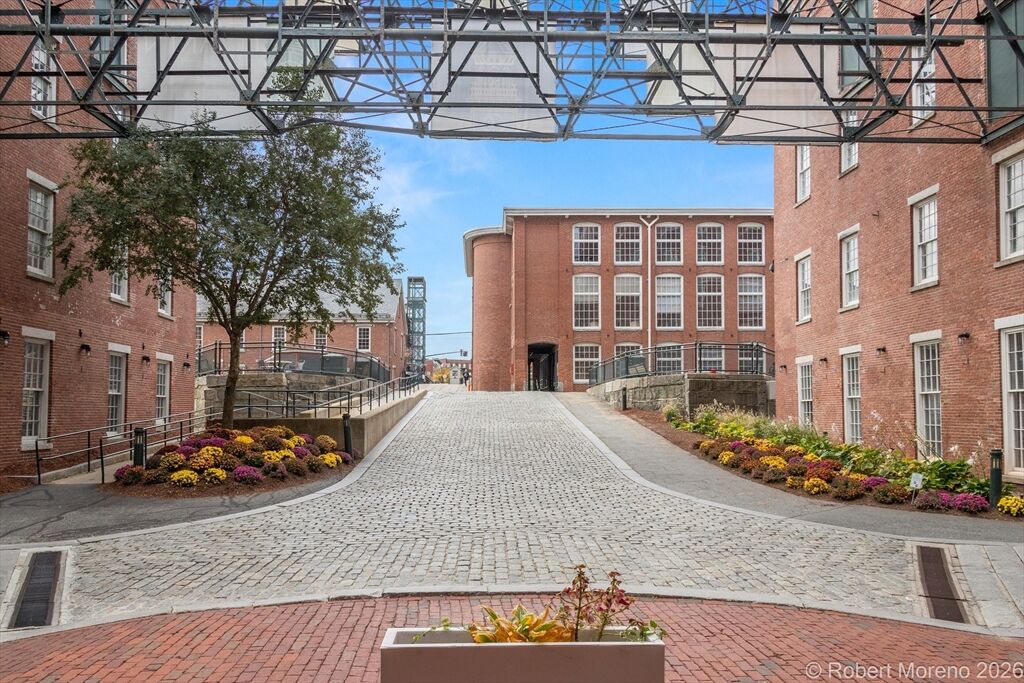 Property Photo:  130 John Street 303  MA 01852 