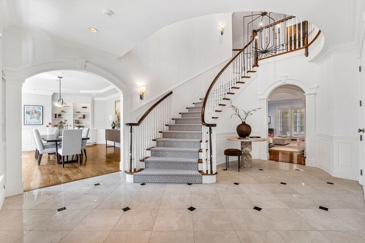 Property Photo:  1 Stonefield Lane  MA 02482 