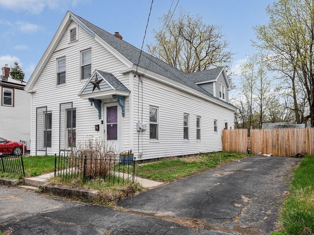 Property Photo:  71 Snow St  MA 01420 
