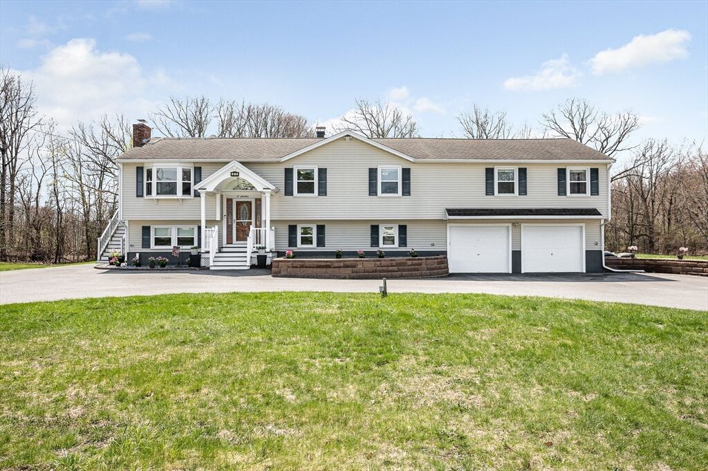 Property Photo:  97 Ansonia Ave  MA 01826 