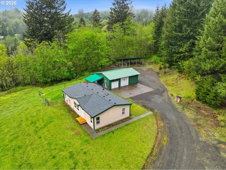 Property Photo:  210 Big Cedars Dr  WA 98603 