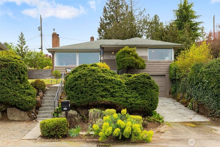 Property Photo:  7127 S Sunnycrest Road  WA 98178 