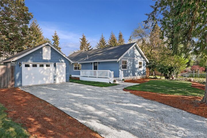Property Photo:  14606  16th Avenue SW  WA 98166 