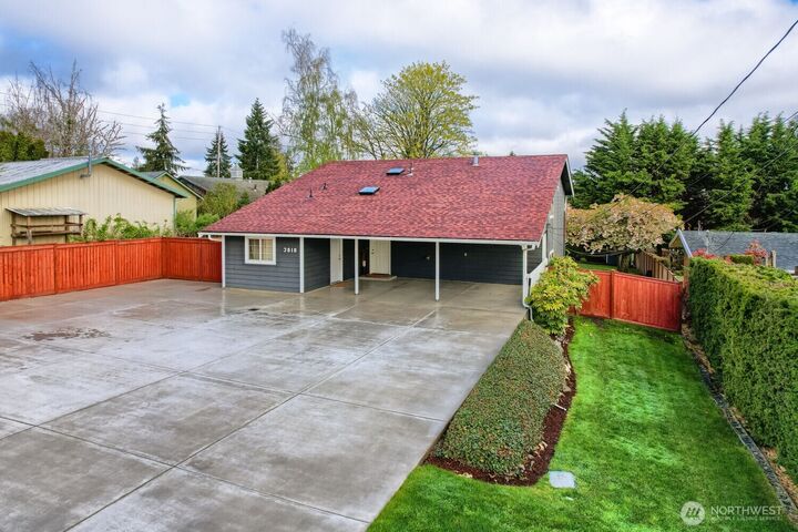 Property Photo:  3618 S 243rd Street  WA 98032 