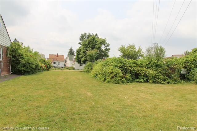 Property Photo:  5861 Bingham Street  MI 48126 