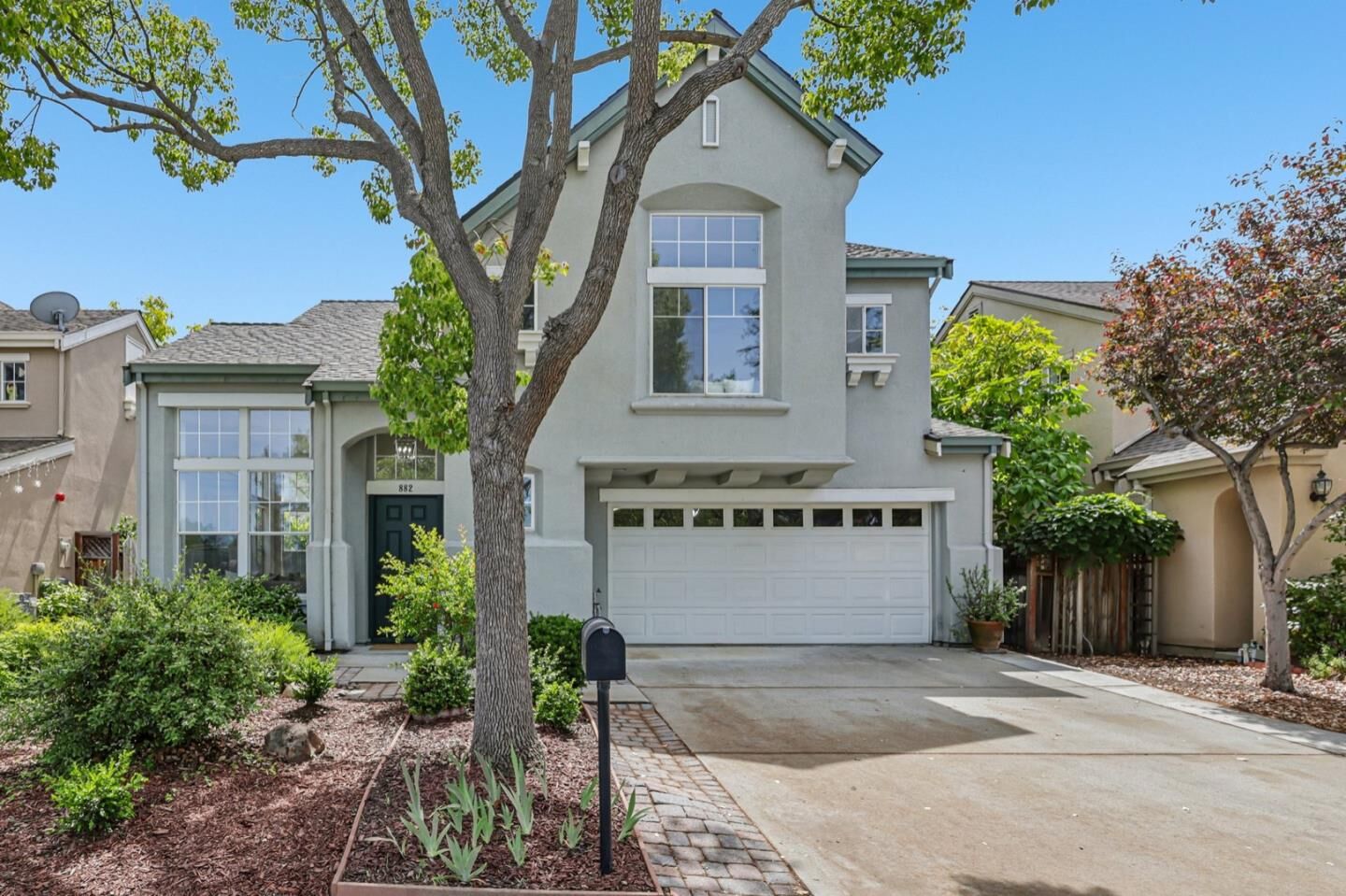 Property Photo:  882 West Mc Kinley Avenue  CA 94086 