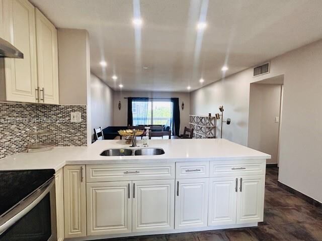 Property Photo:  7740 Camino Real G404  FL 33143 