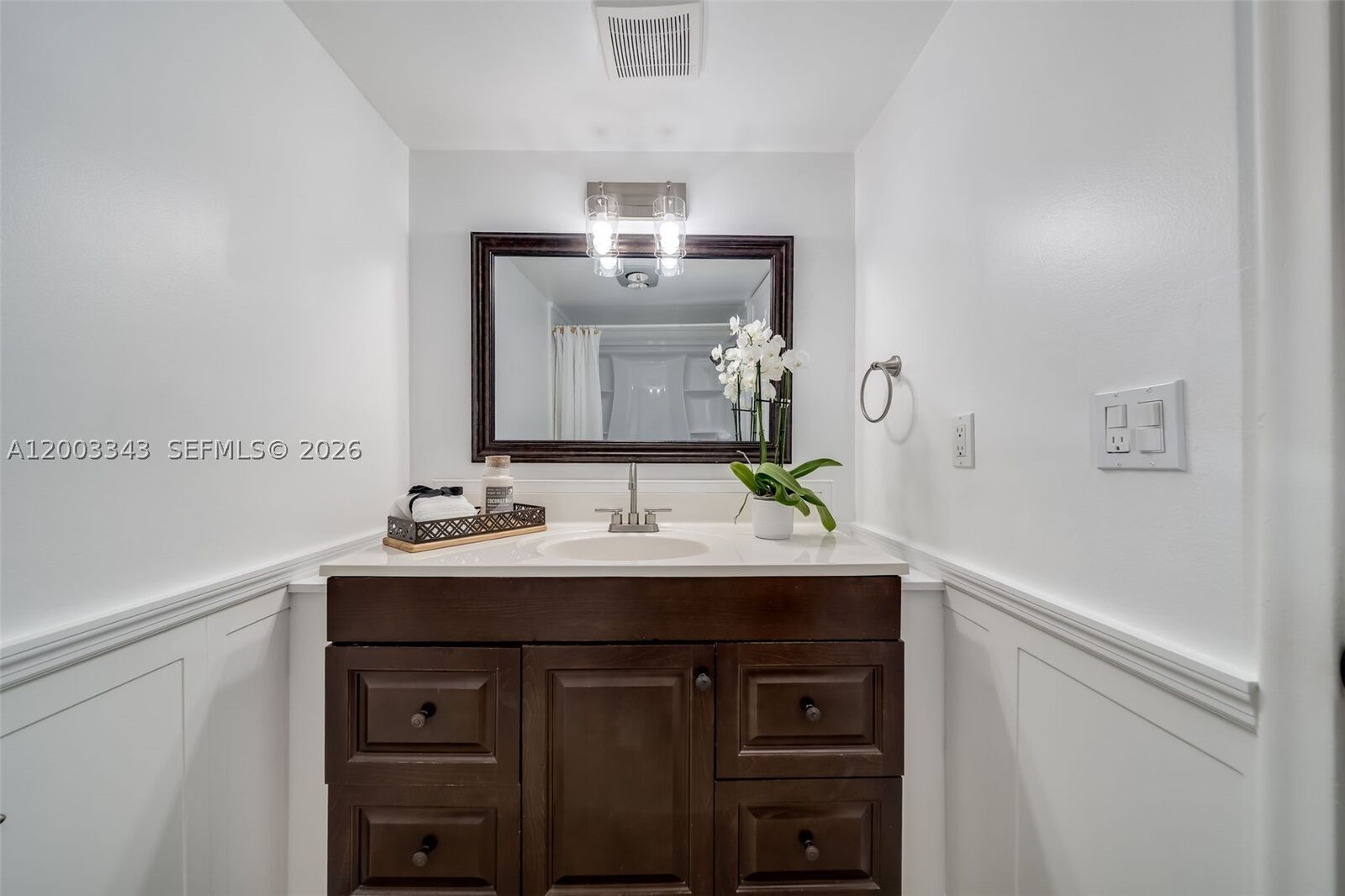 Property Photo: 4770 NW 21st St 208 FL 33313