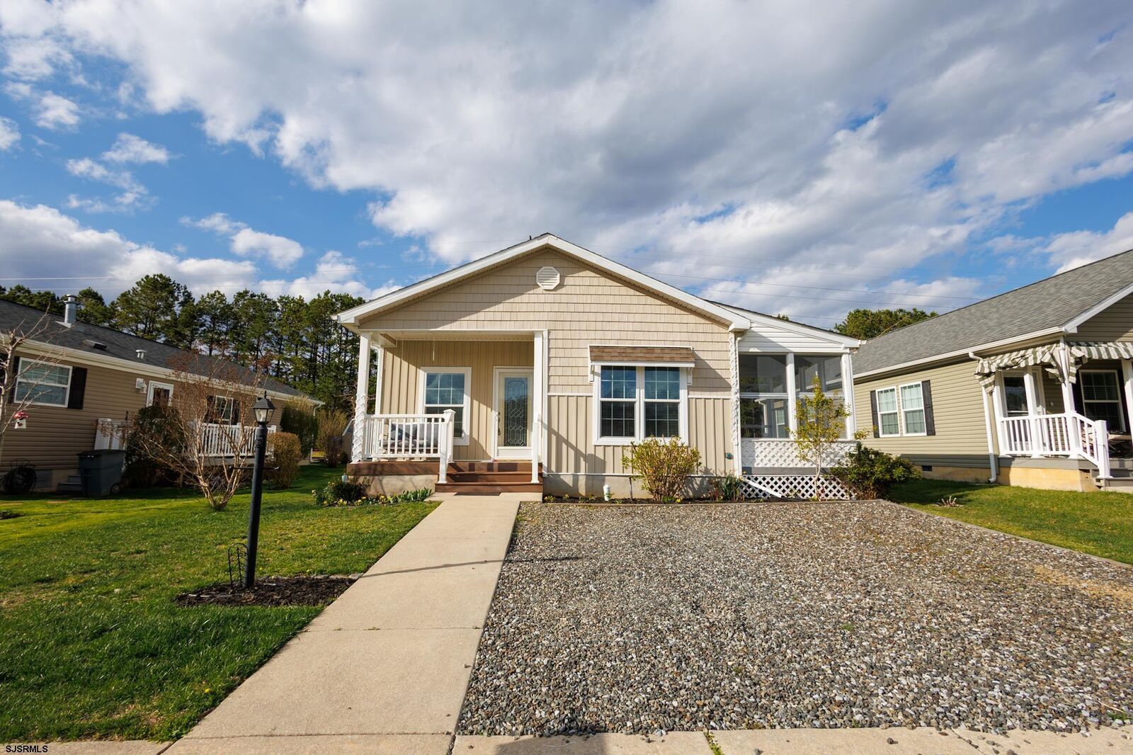 Property Photo:  23 Redwood Ln  NJ 08330 
