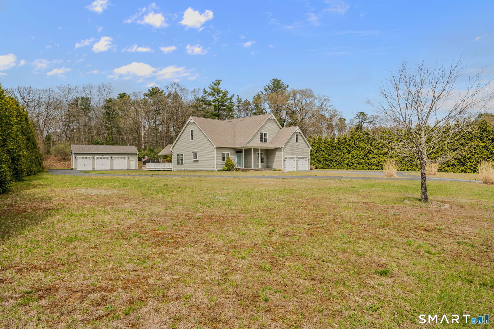 Property Photo:  8 Quiet Cove Lane  CT 06351 